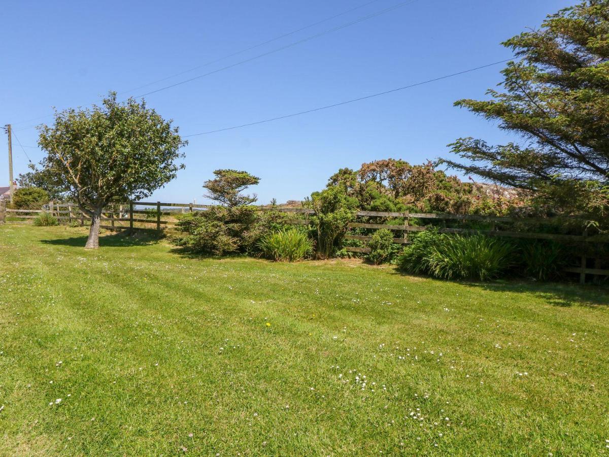 霍利黑德Charming 2 Bed House Near Rhoscolyn Discounts For别墅 外观 照片