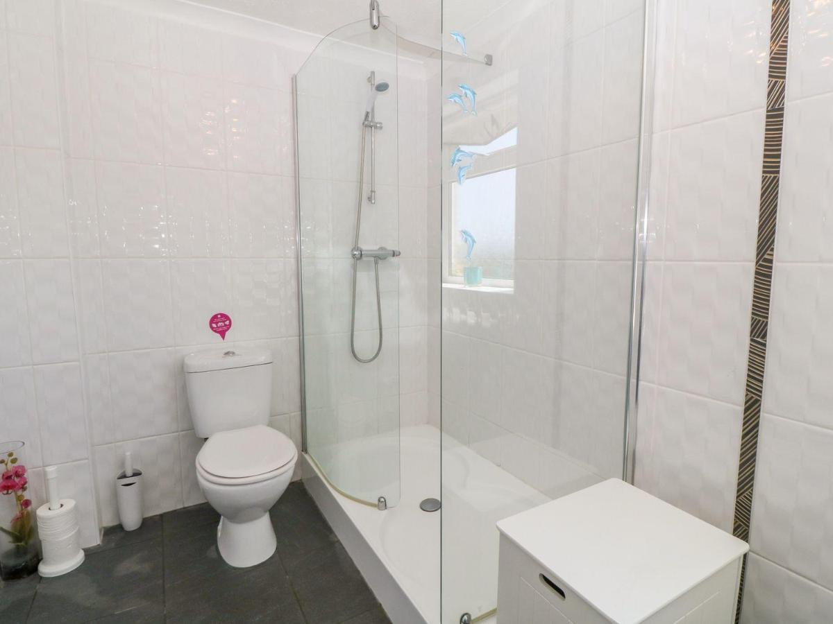 霍利黑德Charming 2 Bed House Near Rhoscolyn Discounts For别墅 外观 照片
