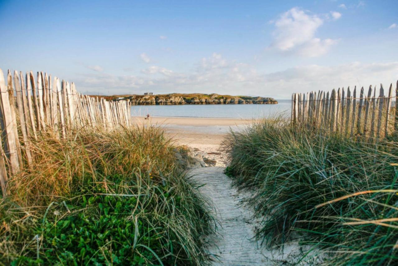 霍利黑德Charming 2 Bed House Near Rhoscolyn Discounts For别墅 外观 照片