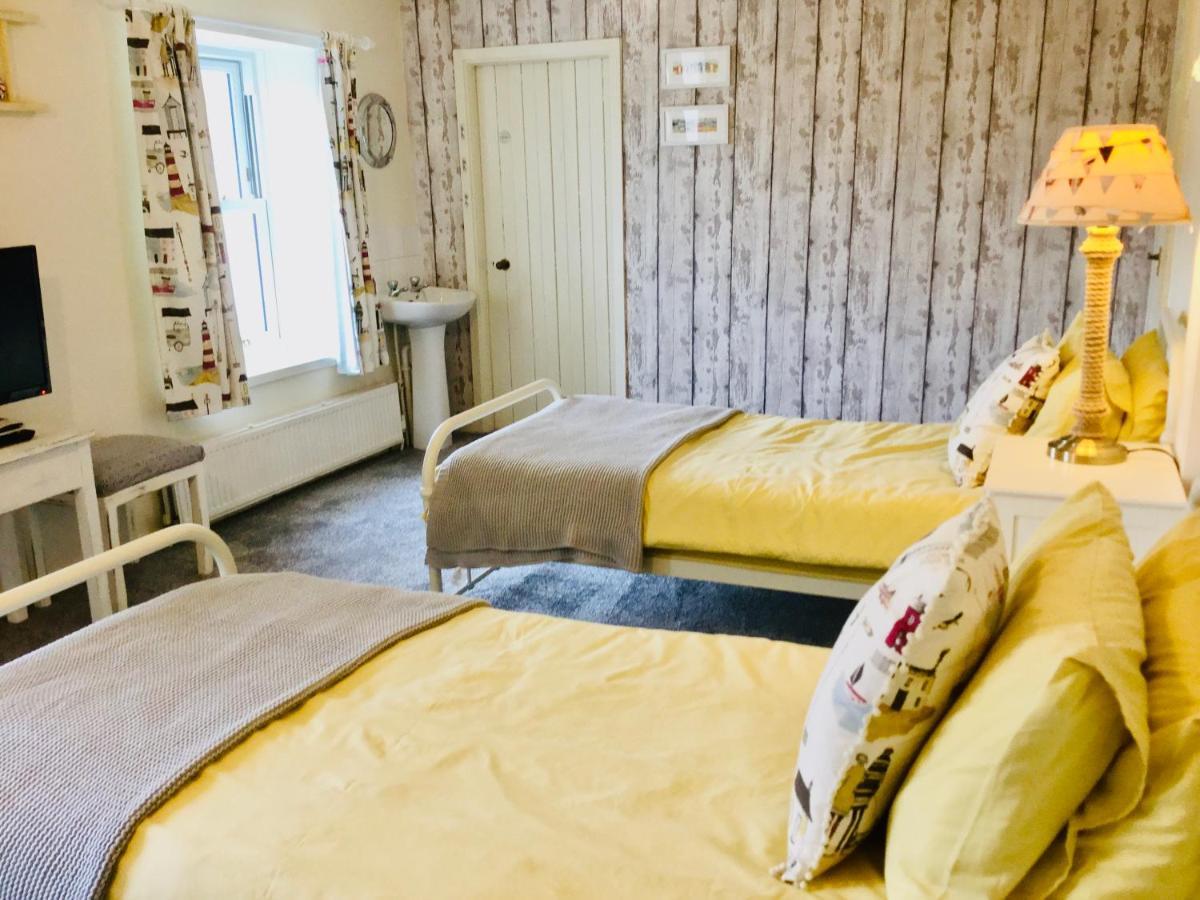 霍利黑德Charming 2 Bed House Near Rhoscolyn Discounts For别墅 外观 照片